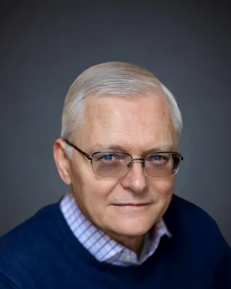 Des OConnell Rectangle